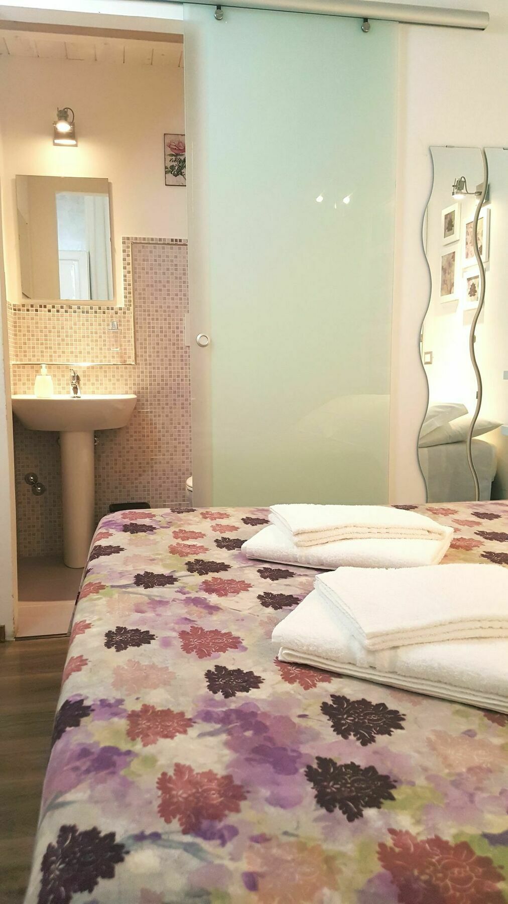 רומא Marcelina Vaticans Rooms מראה חיצוני תמונה